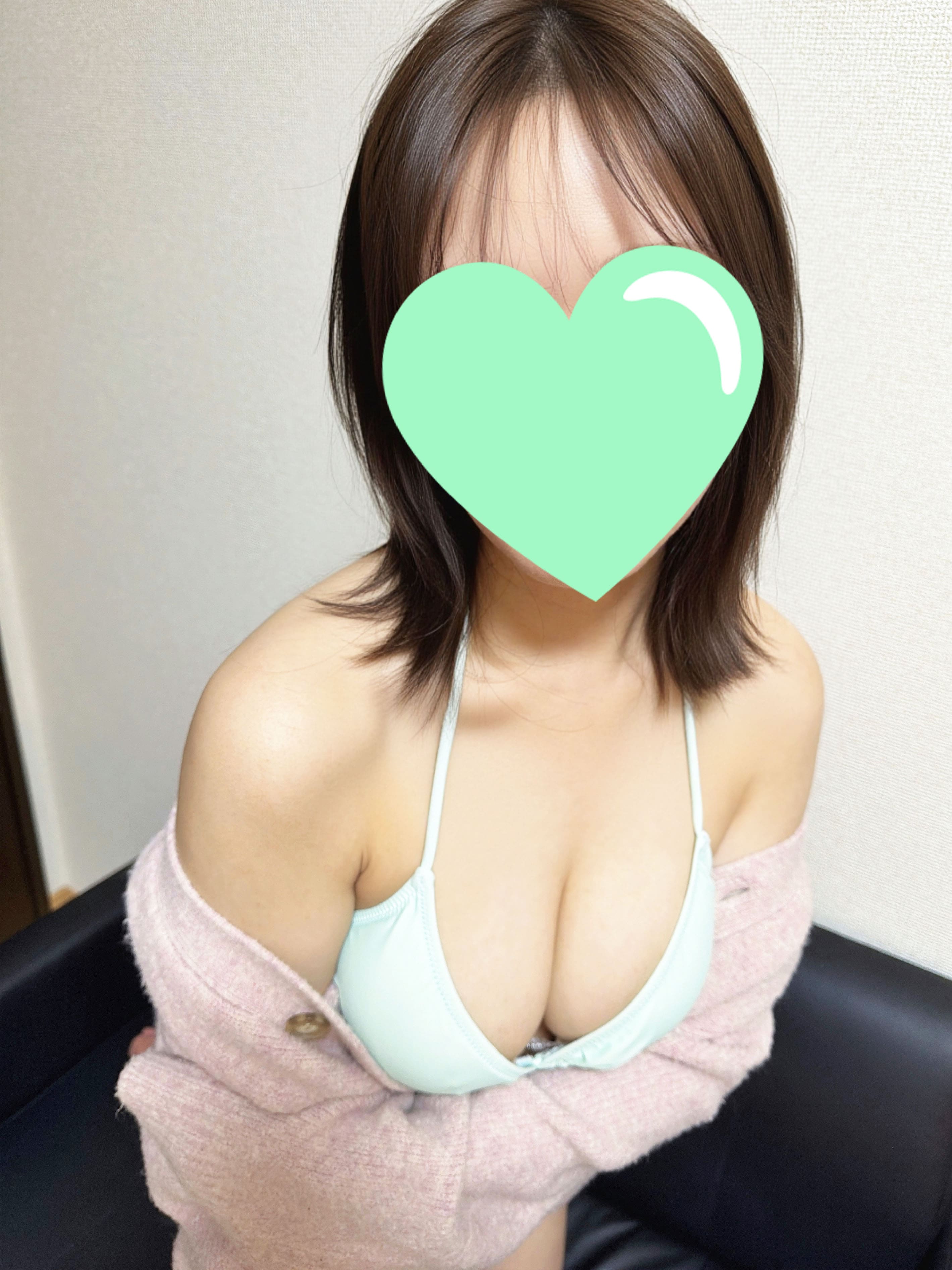 新人・愛理